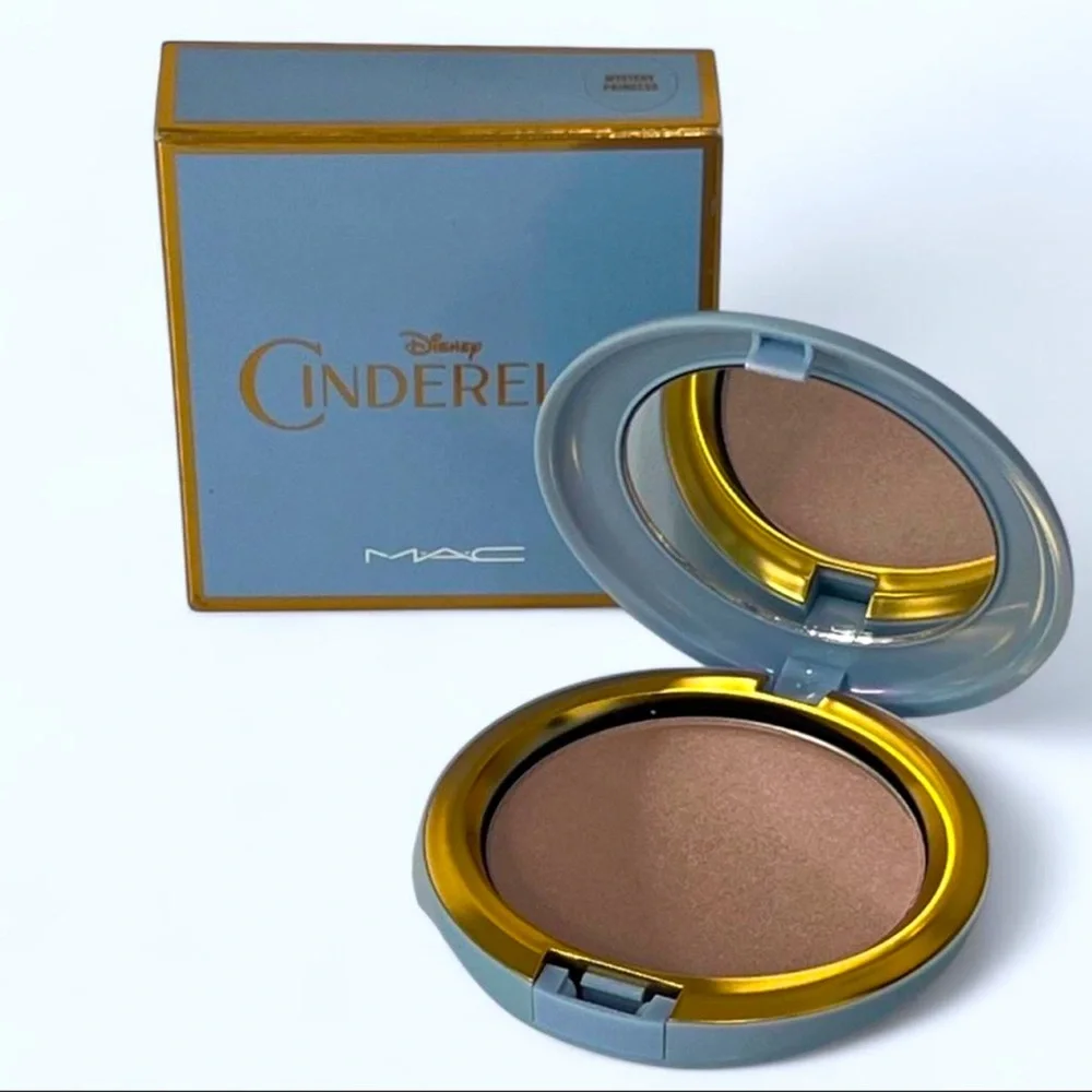 MAC X Cinderella mystery princess Beauty Powder Brand New